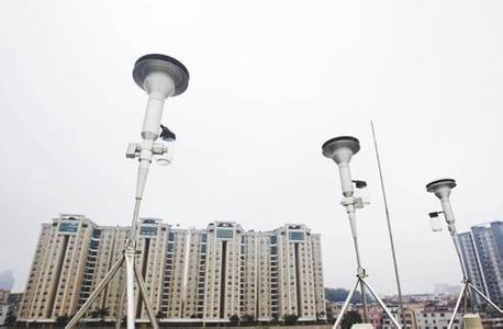 堵空气采样器，荒唐！