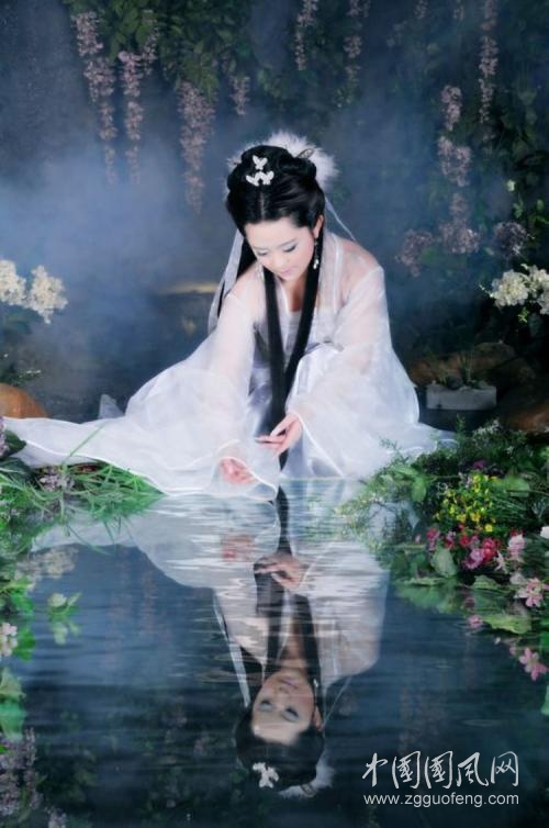 我在水塘等你