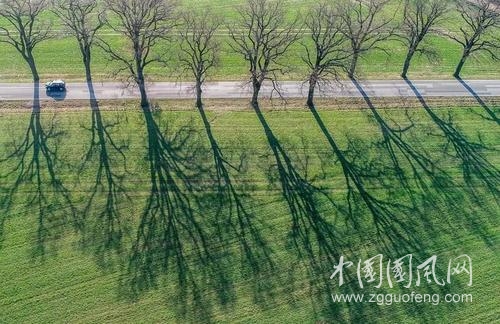 访问