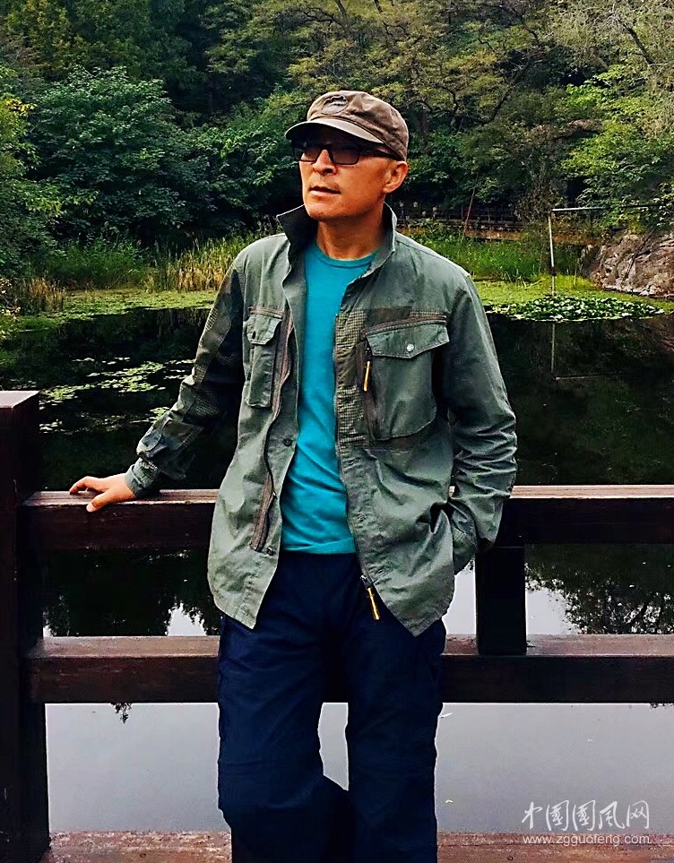 叶虻个人微信图片_20191102201618.jpg