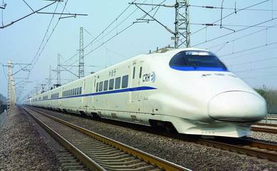 铁路客流持续高位运行 连续3天突破1100万