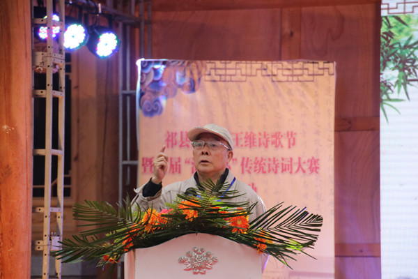 夜访杨启宇