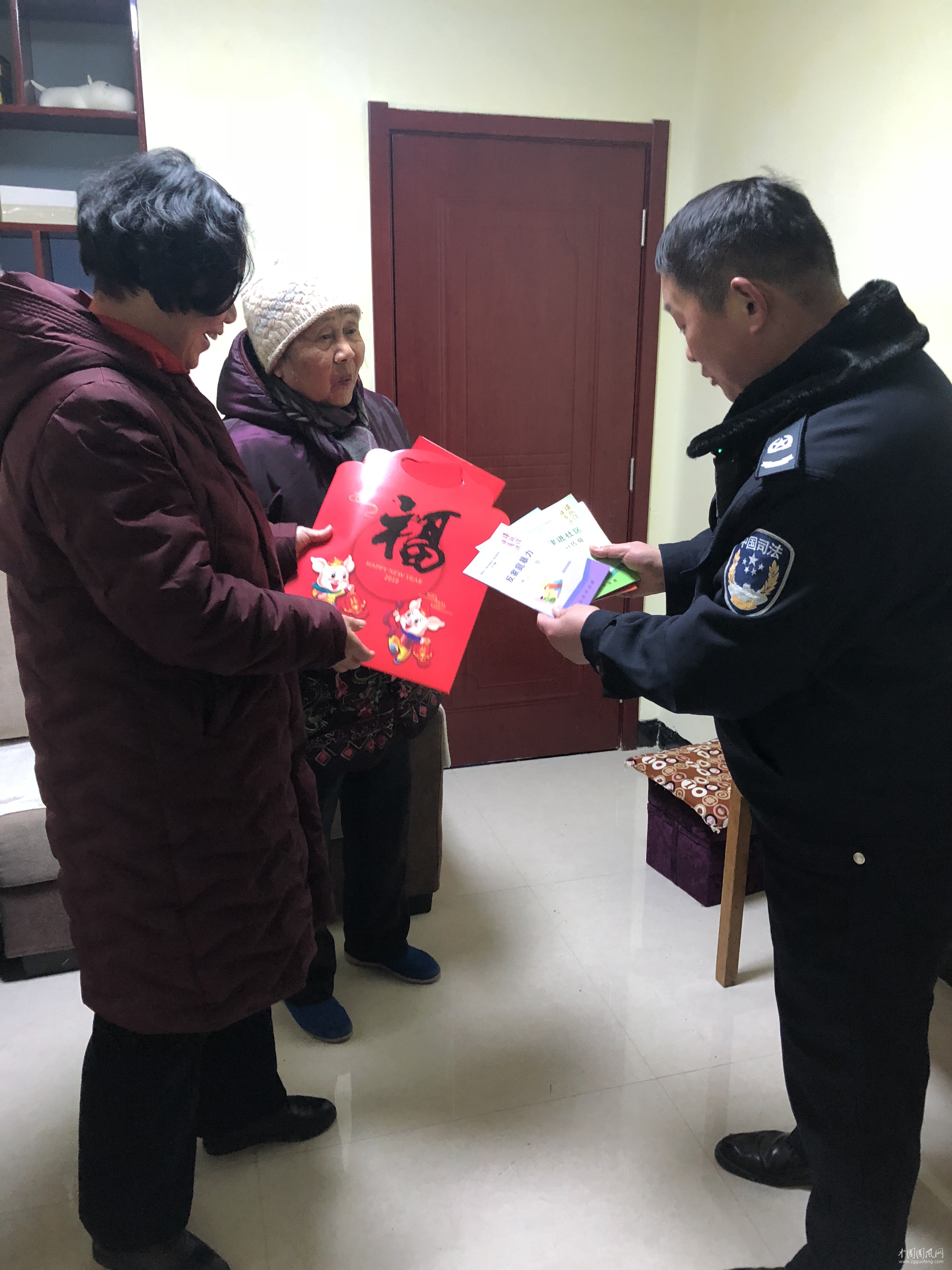 相南司法所开展节前社区矫正集中走访