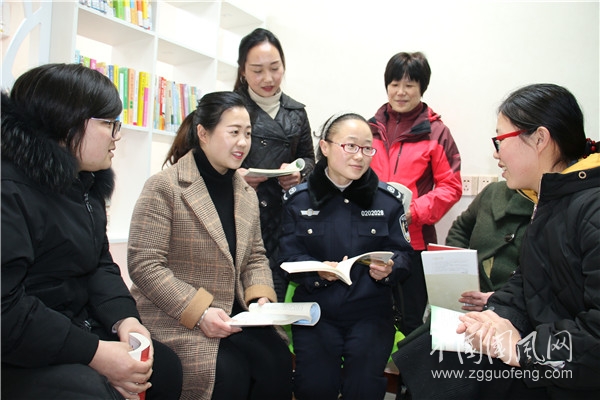 任圩司法所：法治宣传进社区 普法阳光暖民心