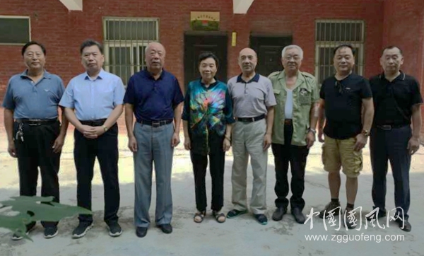 be5b68123131f28710dfef2cd15b1ea_副本.jpg