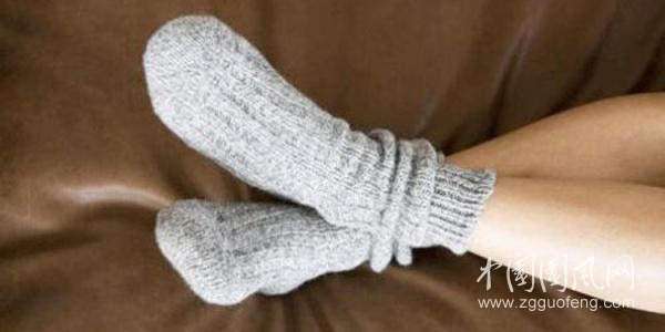 睡觉脚冷是什么原因？怎样缓解脚部冰冷