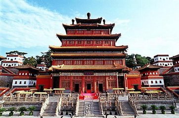 普宁寺，承德唯一有僧人居住的寺庙