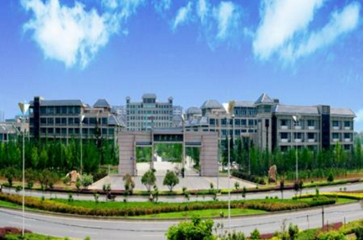 号称“小迪拜”的中国城市，遍地都是豪车保时捷