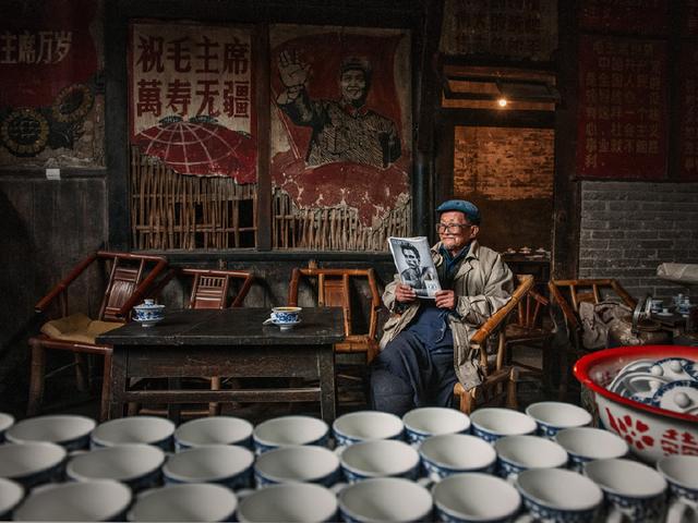 中国最休闲的城市,吃着火锅唱着歌,喝茶散步打麻将,却能爆红