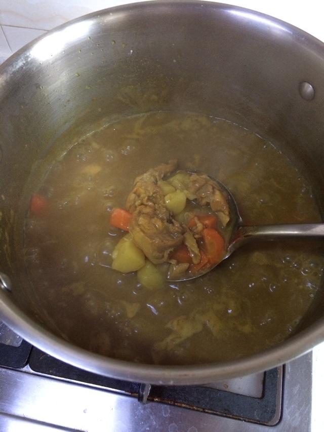 自己在家做的咖喱鸡腿饭,吃过的人都说比饭店做得好吃