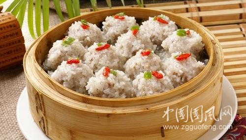 糯米蒸排骨做法，不会的快来学一招