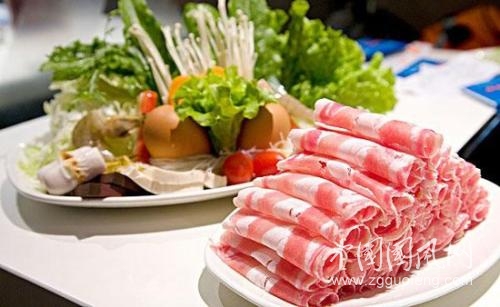 冬季吃羊肉最温补，但不能和它一起吃，后果很严重！