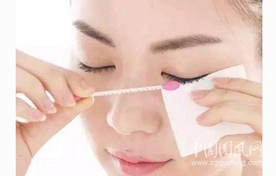 冬日卸妆小技巧，干净不干燥