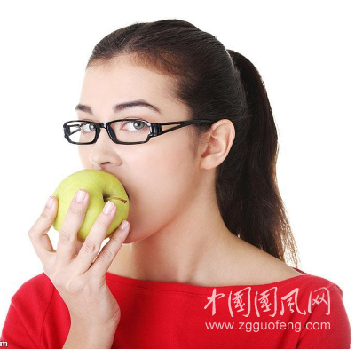 女人多吃此种果子，能美容养颜，抗衰老