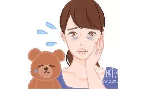 教你如何去眼袋小妙招