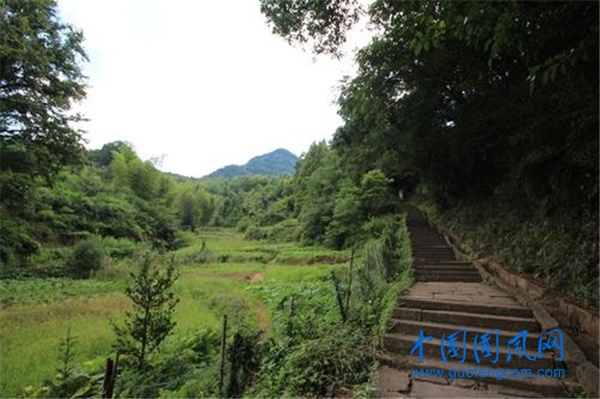 白岳山.jpg