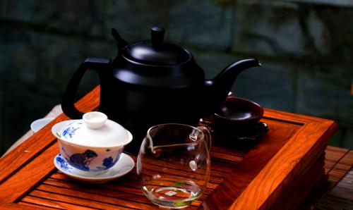 陆羽煎茶的传说 陆羽煎茶的传说