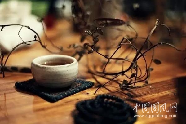 且吃茶去