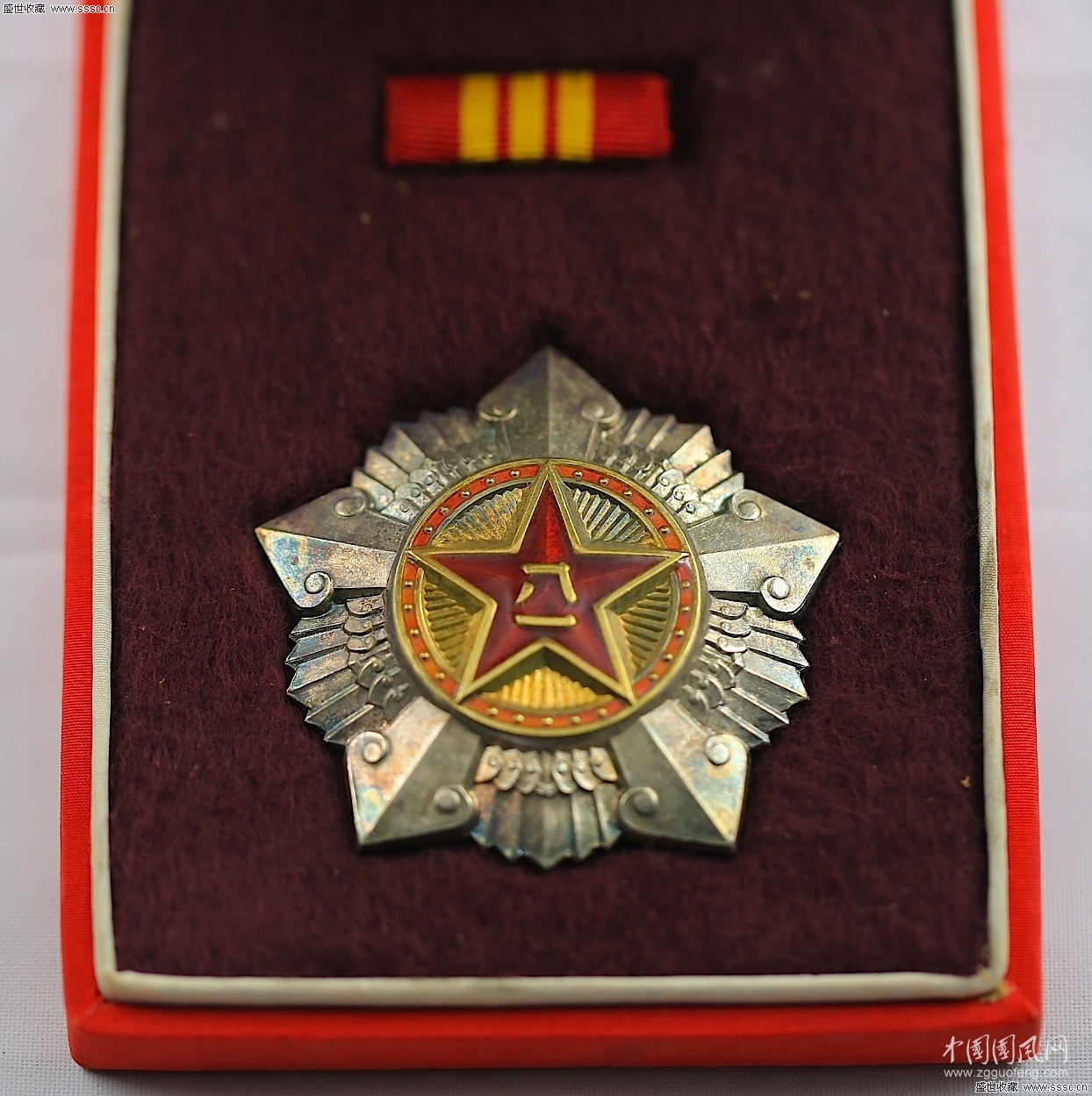 《光荣啊，