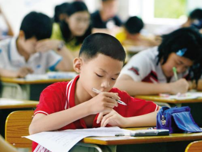 考第一名不值得张扬