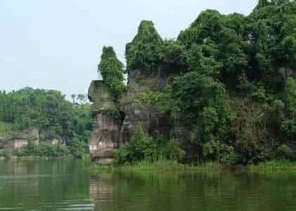 龍水湖